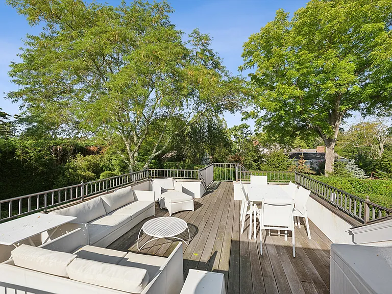 31 Terry Ct — Photo 35