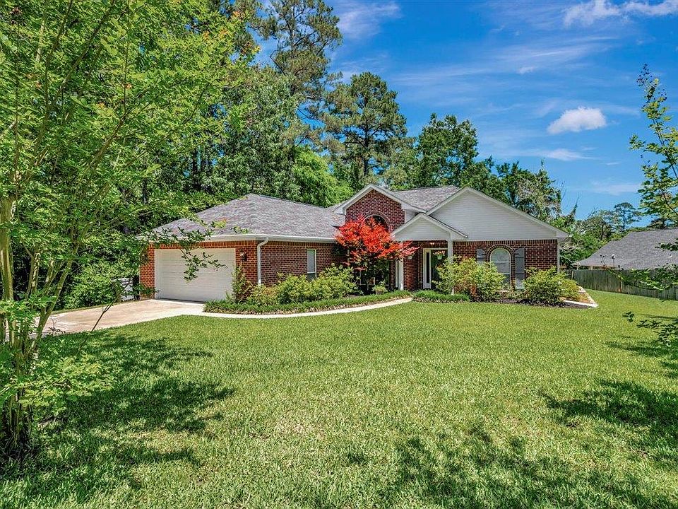 1st image of 20 Walden Ct