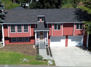 1120 SW 8th Avenue, Oak Harbor, WA 98277