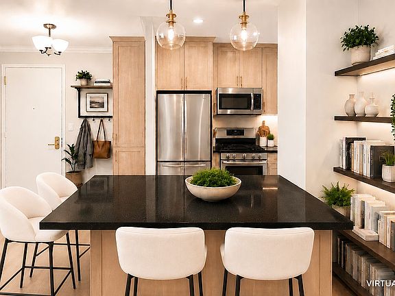 2nd image of 305 E 40th St APT 2L