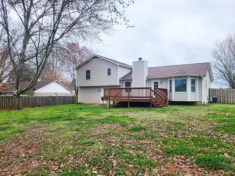 115 Sabel Cir — Photo 23