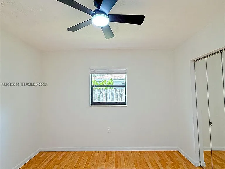 240 NW 36th St — Photo 15