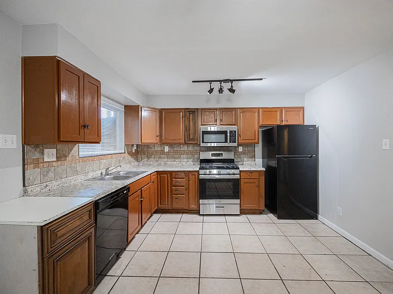1414 N 27th St, Phoenix Az — Photo 7