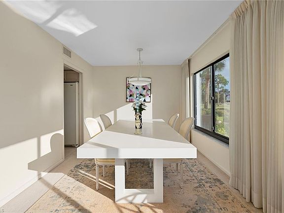 5th image of 1014 Wildwood LN #1014