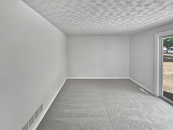 3rd image of 2578 Hingham Ln