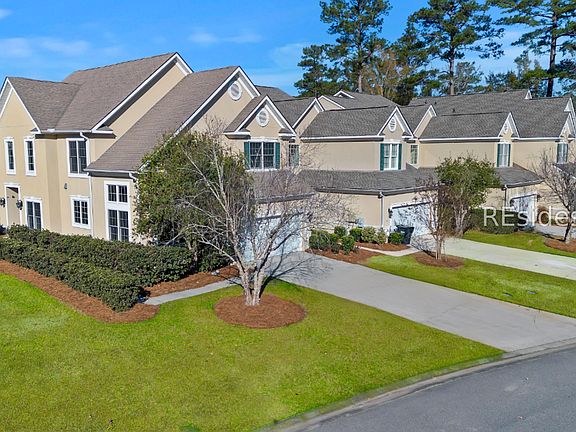 2nd image of 108 Persimmon Cir