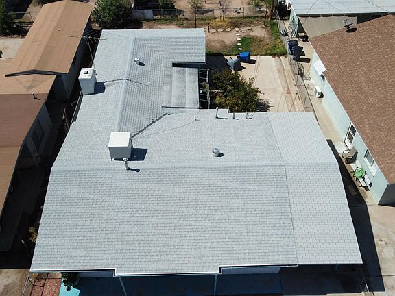2nd image of 9344 San Lorenzo Ave