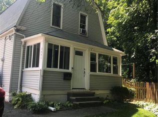 3451 Henninger Rd, Cleveland, OH 44109