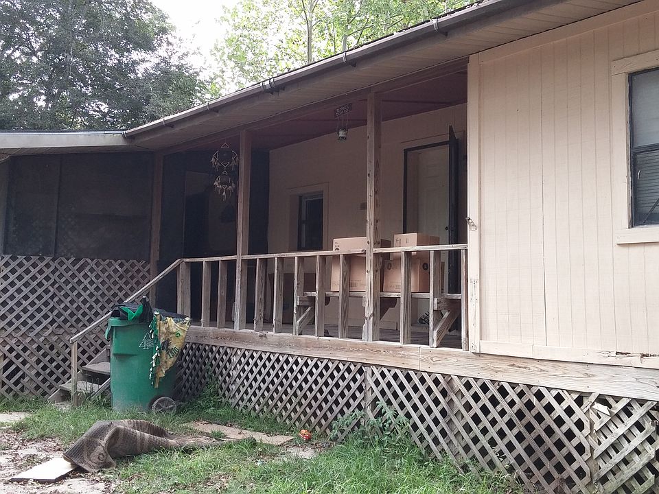 Back porch screen porch 288'