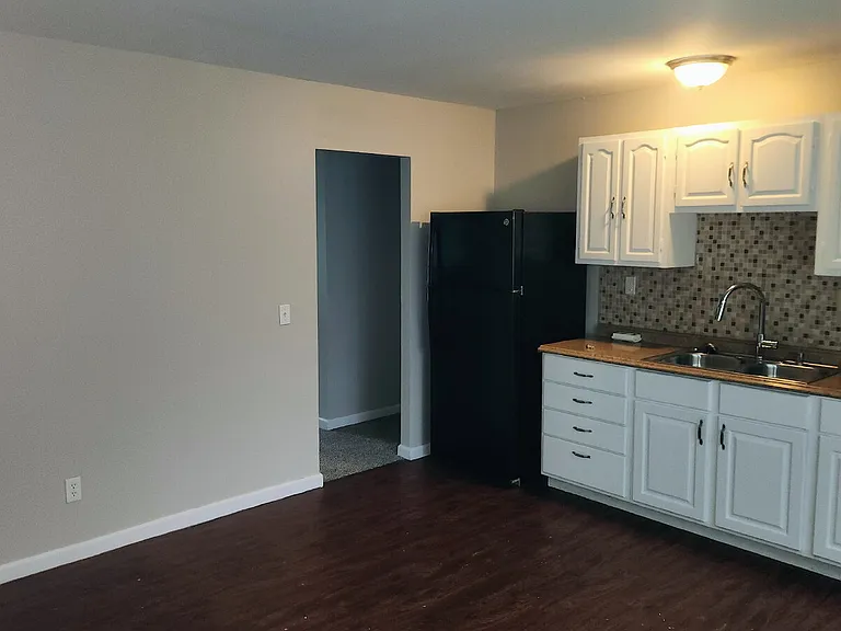 7323 Landi Ct — Photo 6
