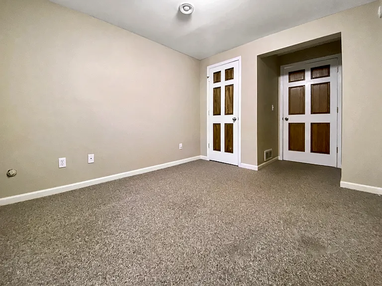 1120 University Ave #3 — Photo 5