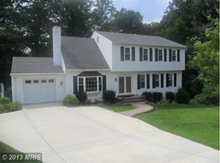 8006 Pyracantha Ct, Springfield, VA 22153