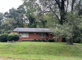 3928 Burtis St, Winston Salem, NC 27105