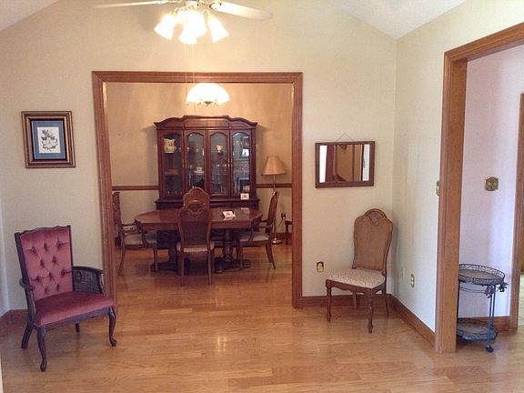 4th image of 1720 Joshua Dr
