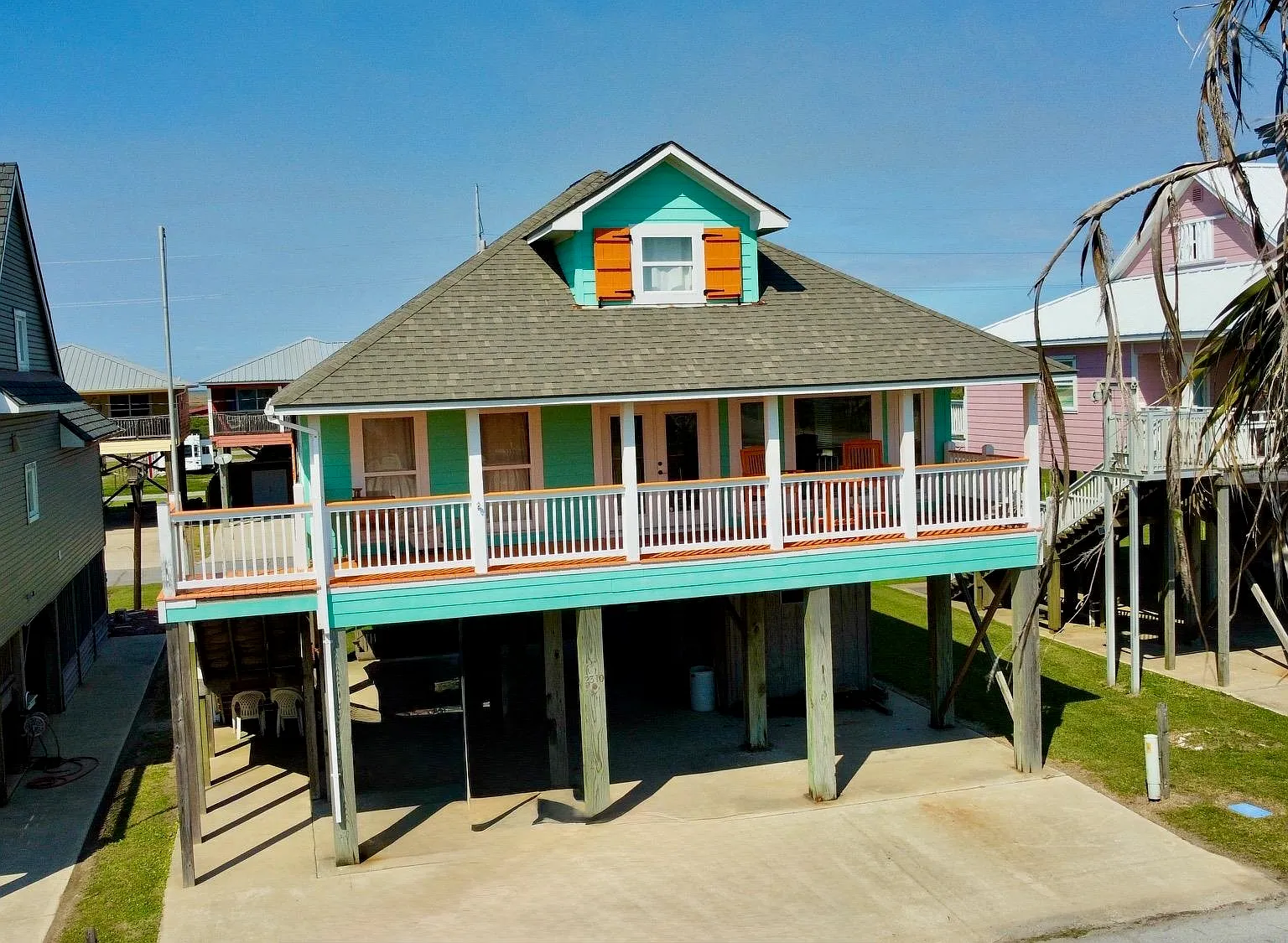 3 bed, 3.0 bath, 1500 sqft, $4,500 — Photo 1