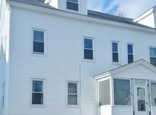 20 Exeter St, Easthampton, MA 01027