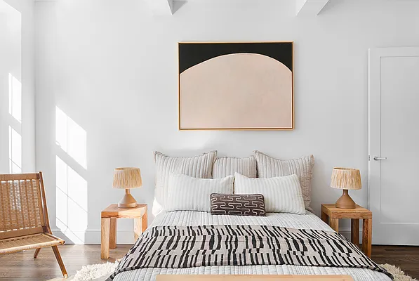 Sold by Compass | media 26