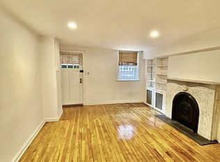 163 Hoyt St #1, Brooklyn, NY 11217