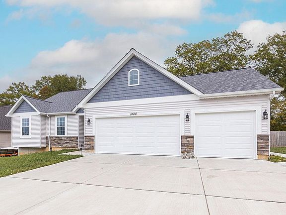 2nd image of 1444 Riverwood Dr