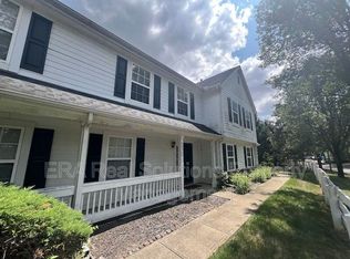 6372 Sleepy Meadow Blvd E, Grove City, OH