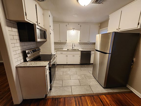 5th image of 712 S Eastridge St