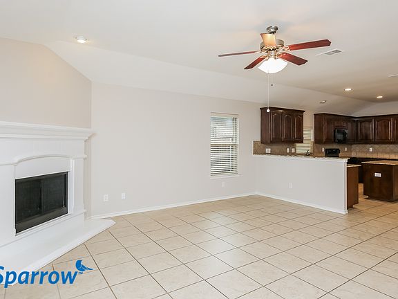 5th image of 3328 Hornbeam St