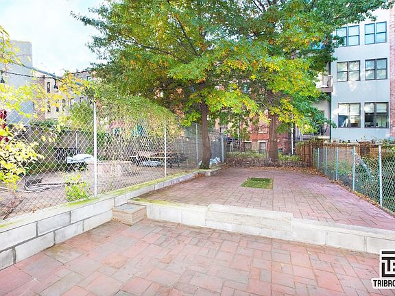 2nd image of 144 W 124th St APT 1A