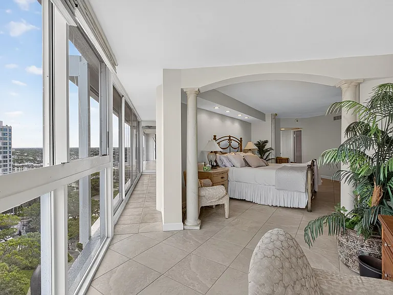 4041 Gulf Shore Blvd N #1807 — Photo 17