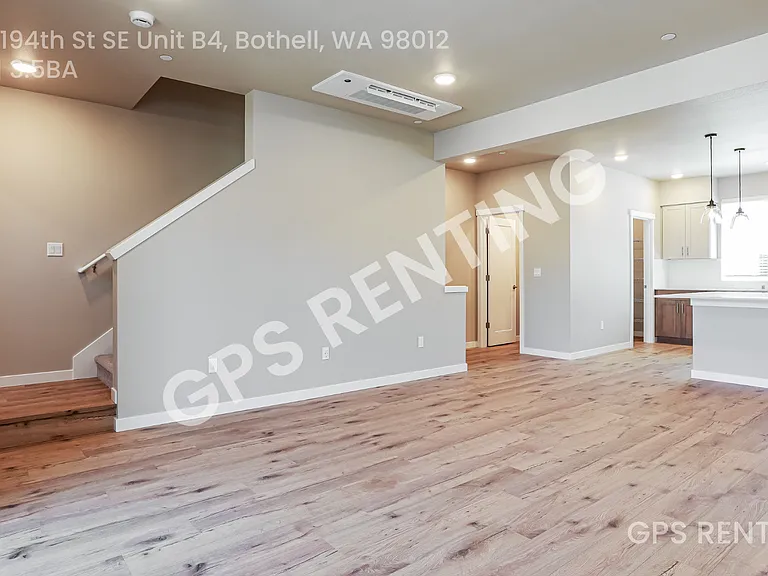 1322 194th St SE #B4 — Photo 9