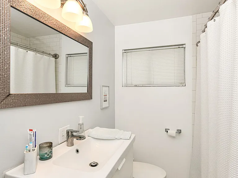 1220 Oak Ridge Dr — Photo 25