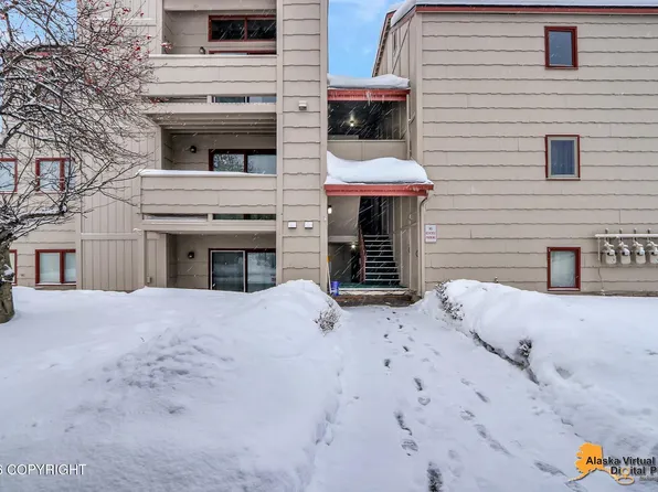 2211 Sentry Dr #B10, Anchorage, AK 99507