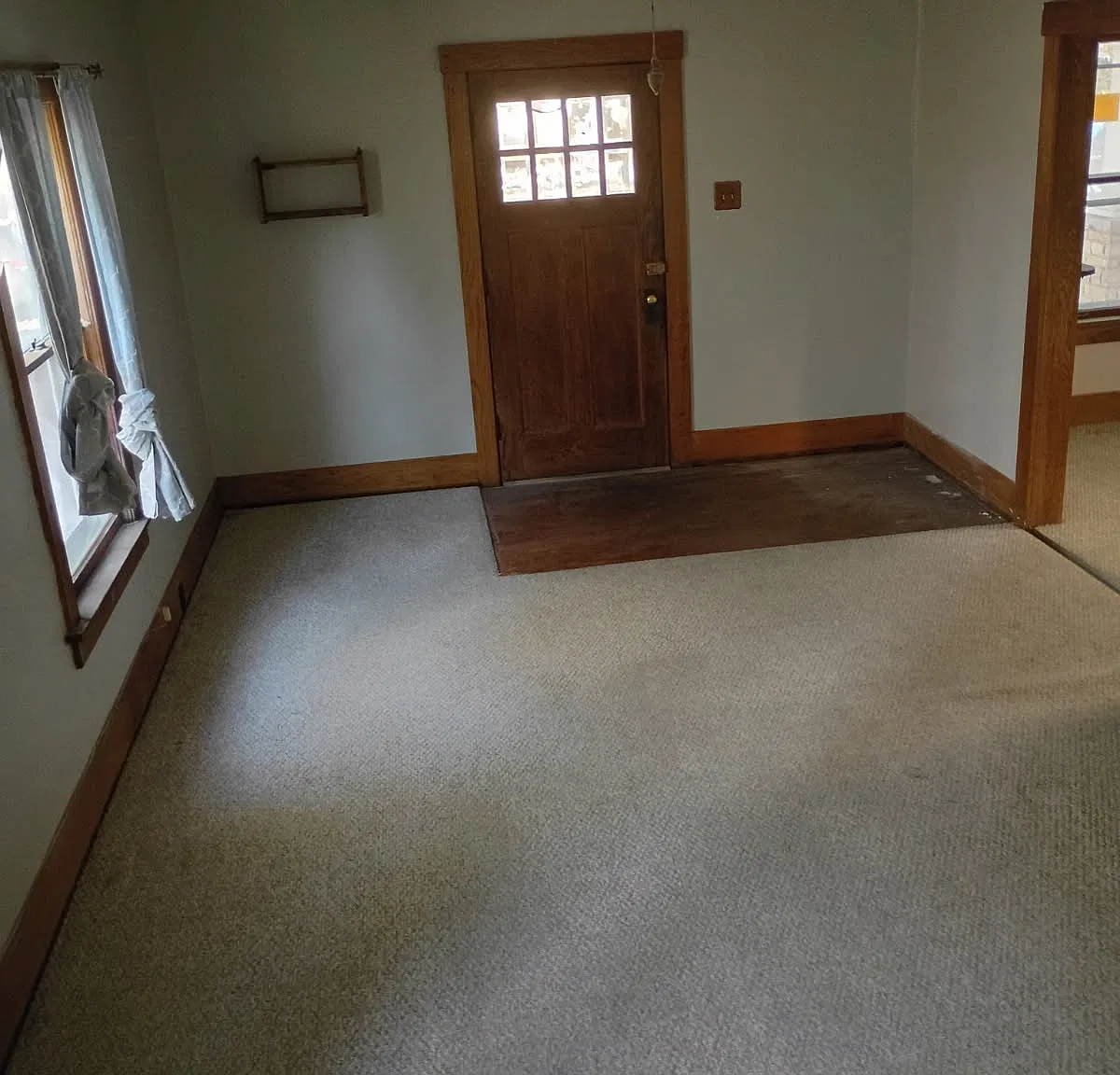 3 bed, 1248 sqft, $1,200 — Photo 1