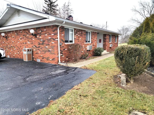 18722 Crom St, Tontogany, OH 43565