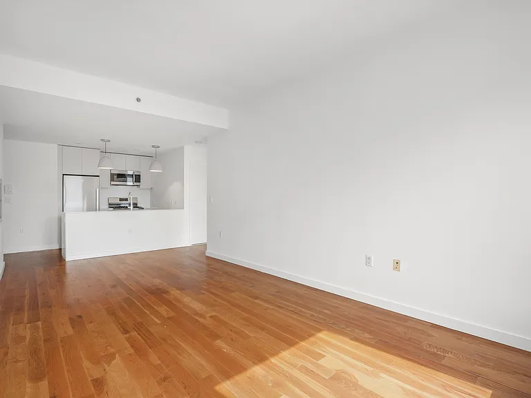 123 Hope St #2-C — Photo 5