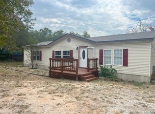 120 Highlands Loop, Poteet, TX 78065