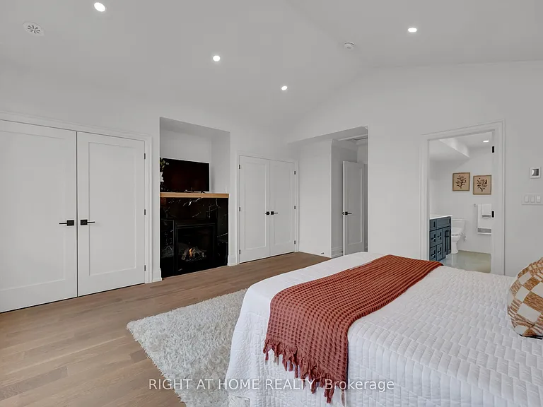 819 Fairview Ave — Photo 28