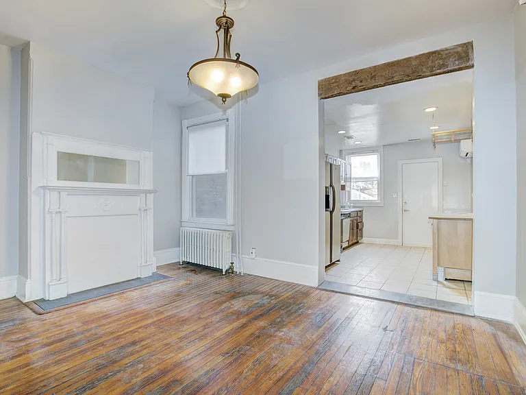 317 Elm St NW — Photo 5