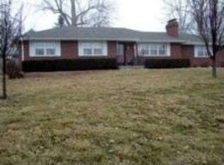 4415 Frederick Ave, Saint Joseph, MO 64506