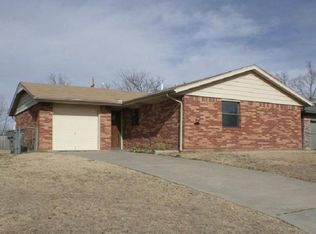 6411 NW Birch Ave, Lawton, OK 73505
