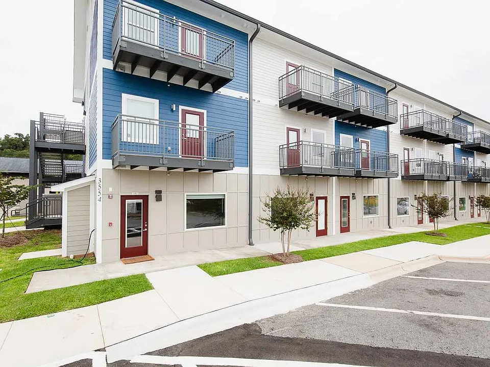 3554 Austin Davis Ave #301
