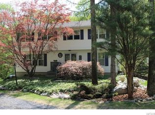 59 Horton Rd, Bloomingburg, NY 12721