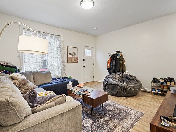 5th image of 518 Griffin St