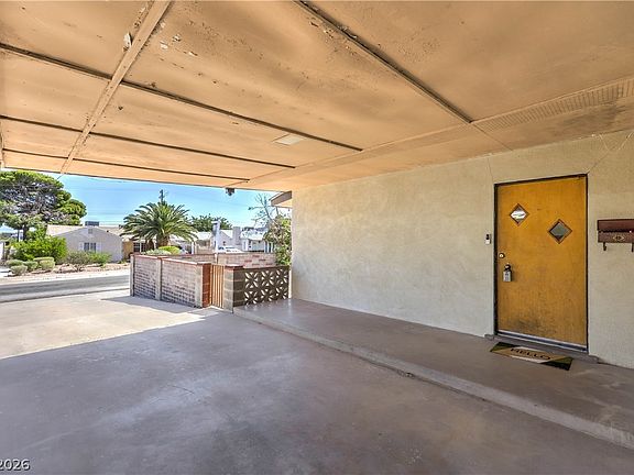 4th image of 532 Federal St