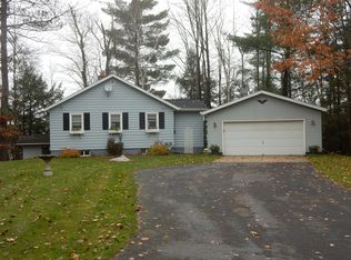 5102 Birch Ln, Florence, WI 54121