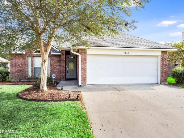 1710 E Oakleaf Blvd, Opelousas, LA 70570