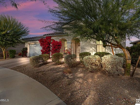 3rd image of 20584 W PASADENA Avenue