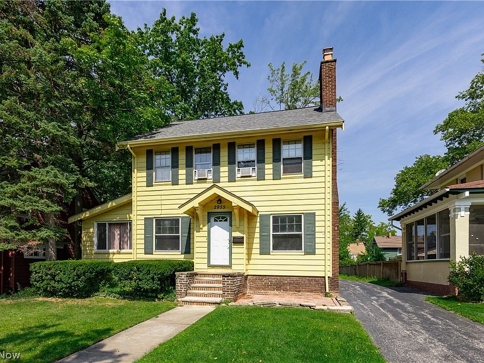 1st image of 2955 Essex Rd