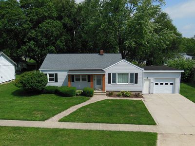 385 E Lincoln St, Sycamore, IL, 60178