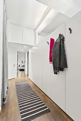 Sold by Compass | media 19