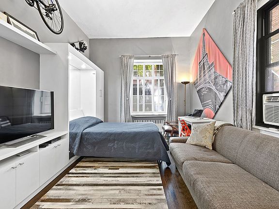 2nd image of 175 E 93rd St APT 1D